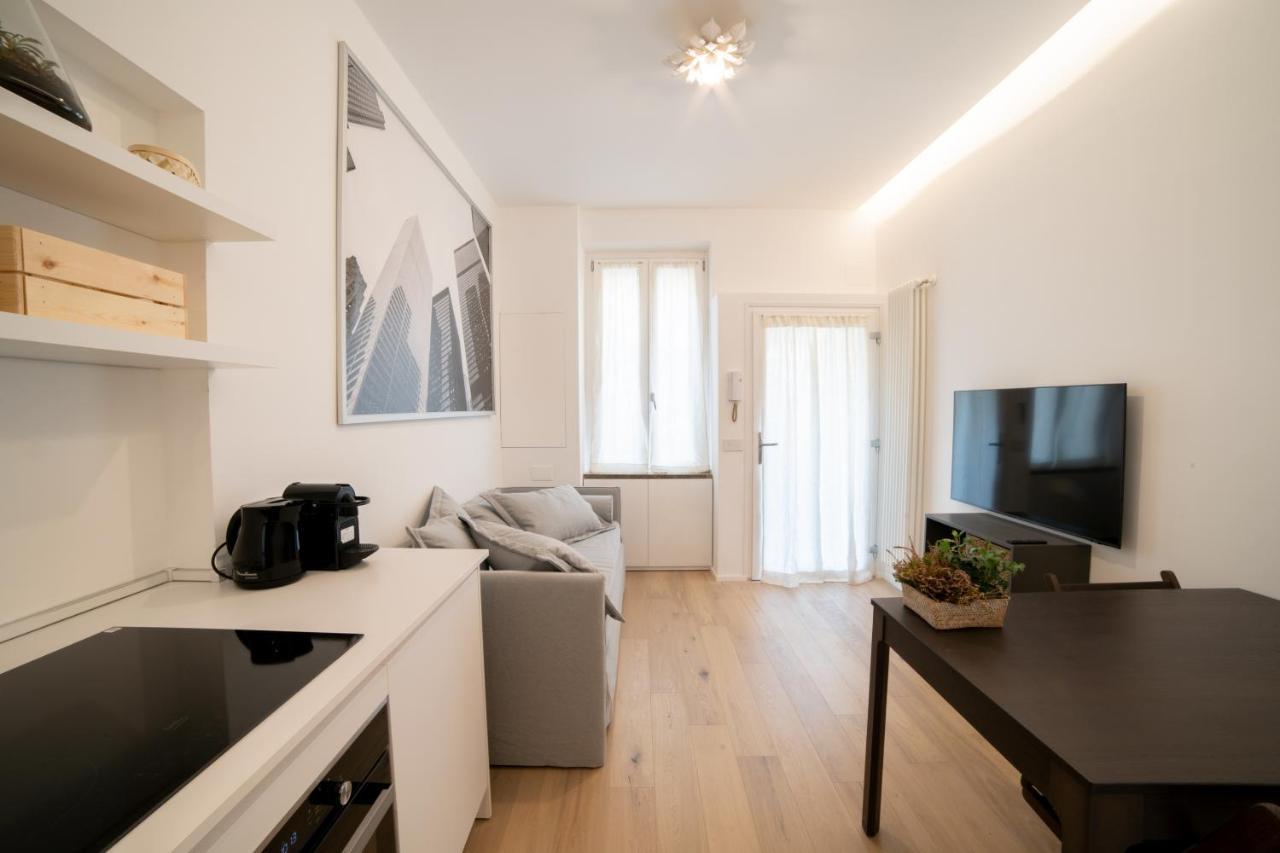 Navigli-Centro-Universita, Amazing New Apartment Milano Esterno foto