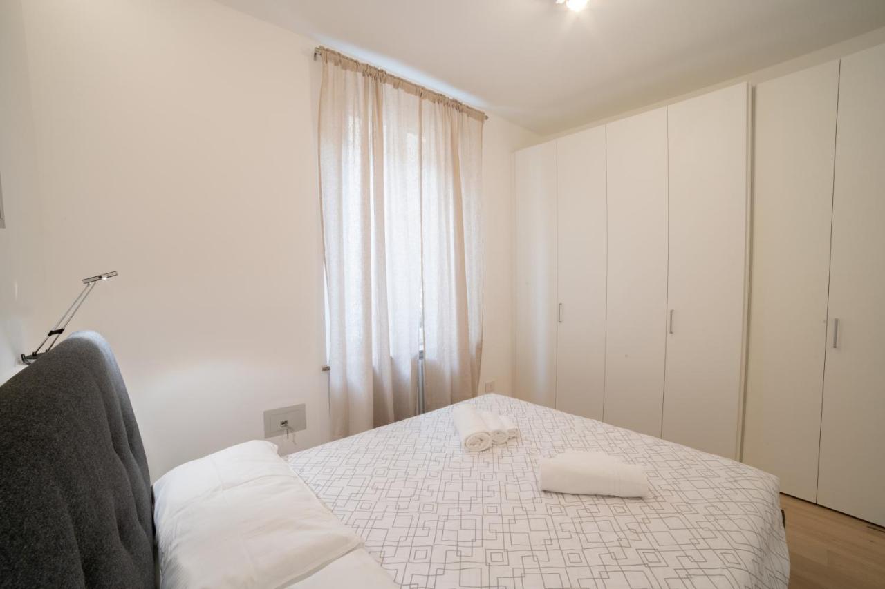 Navigli-Centro-Universita, Amazing New Apartment Milano Esterno foto