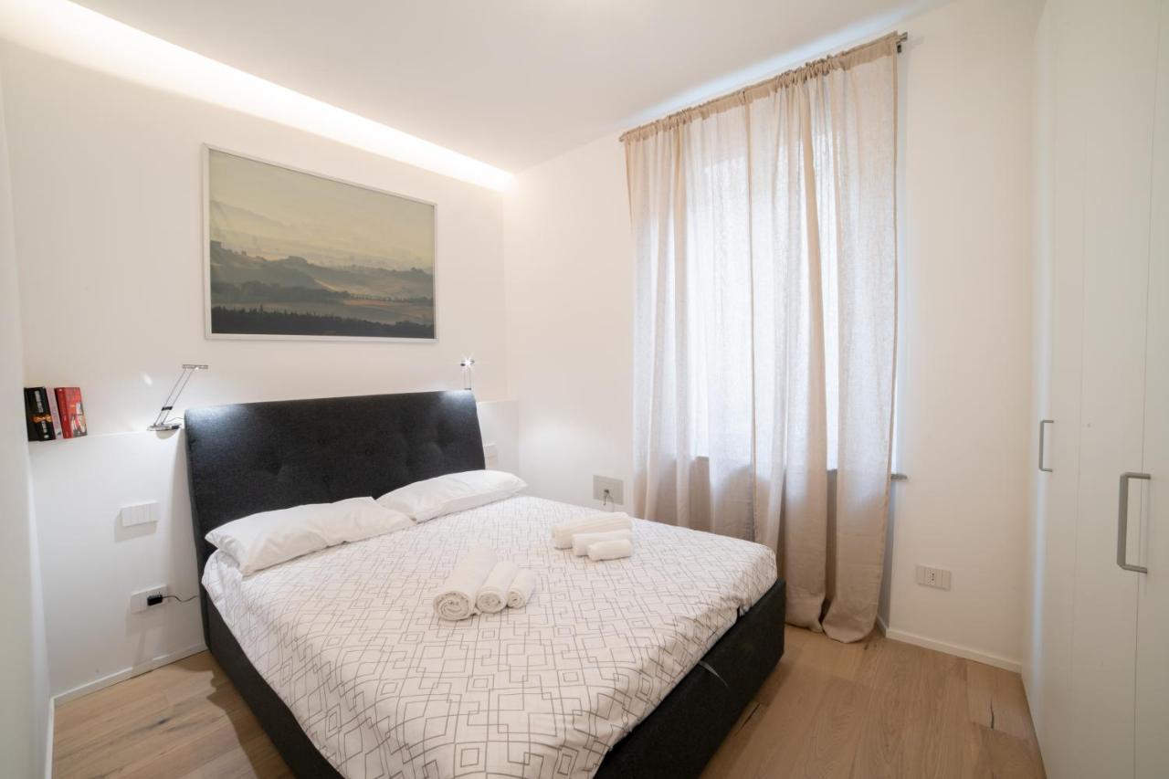 Navigli-Centro-Universita, Amazing New Apartment Milano Esterno foto